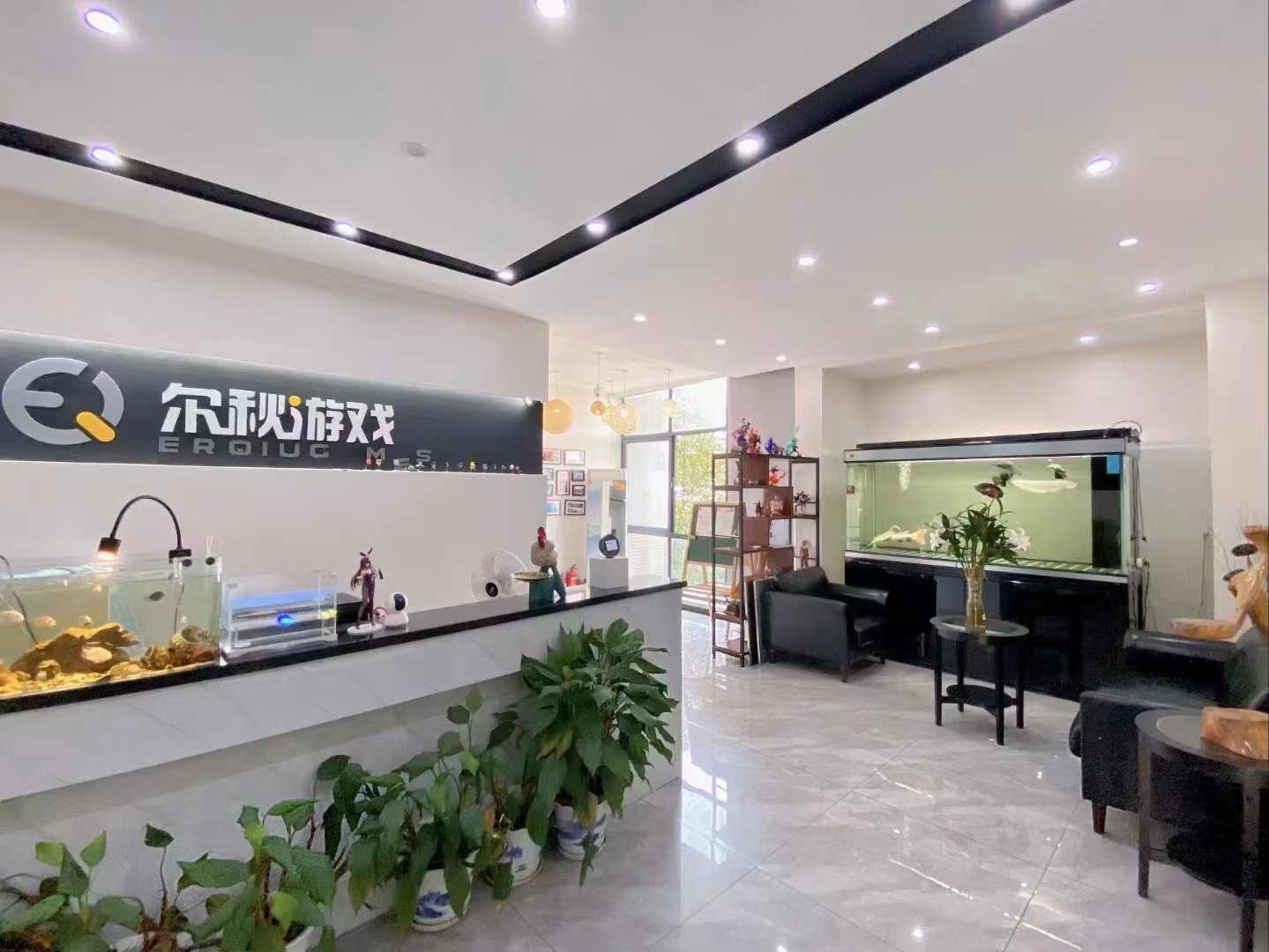 尔秋光谷总部前台与接待区